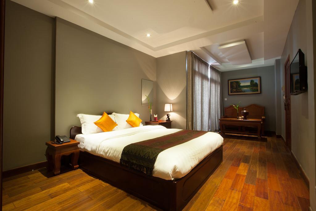 Le Grand Mekong Hotel Phnom Penh Exterior photo