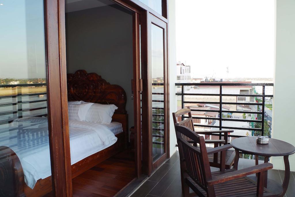 Le Grand Mekong Hotel Phnom Penh Exterior photo