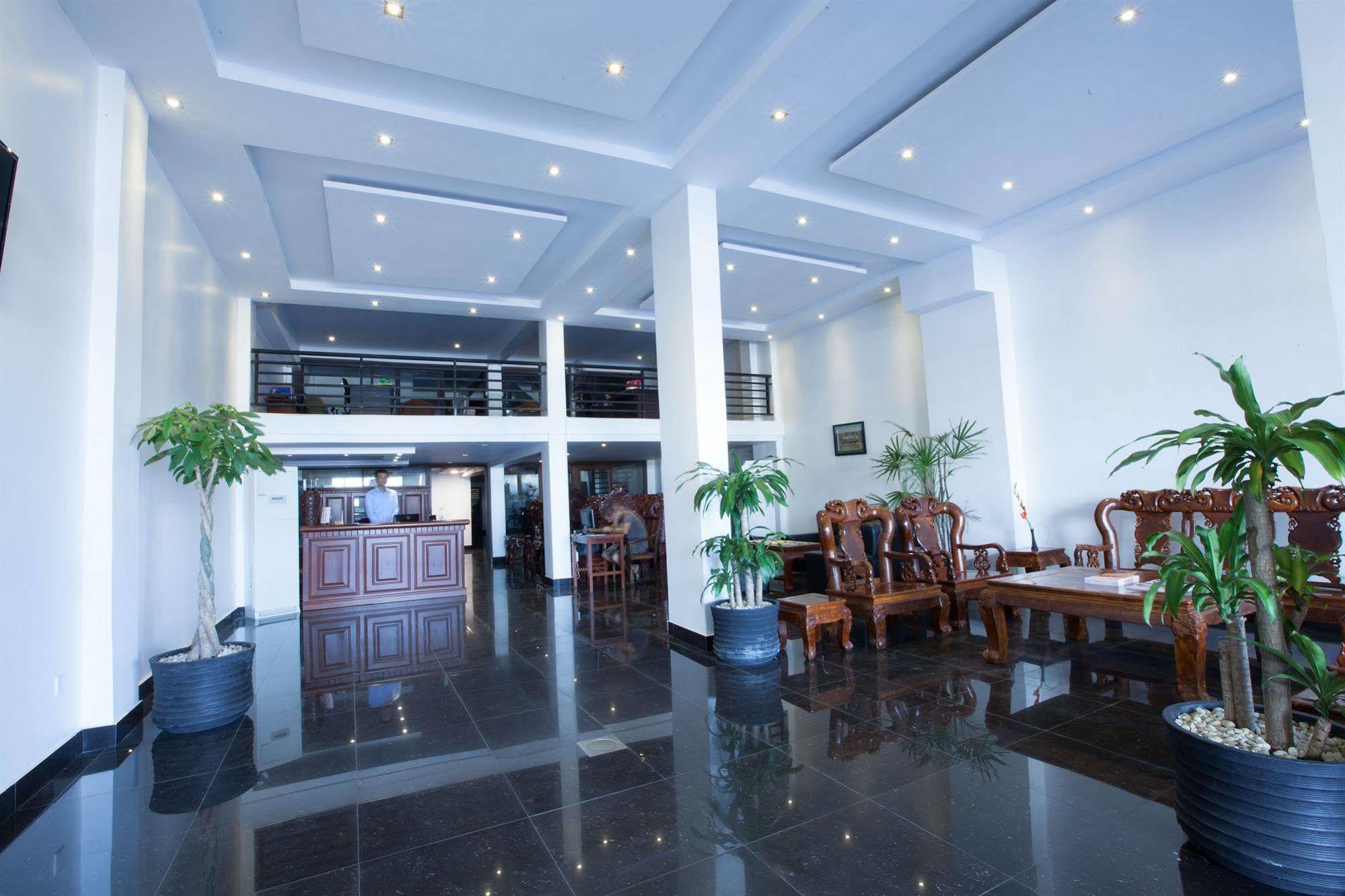 Le Grand Mekong Hotel Phnom Penh Exterior photo