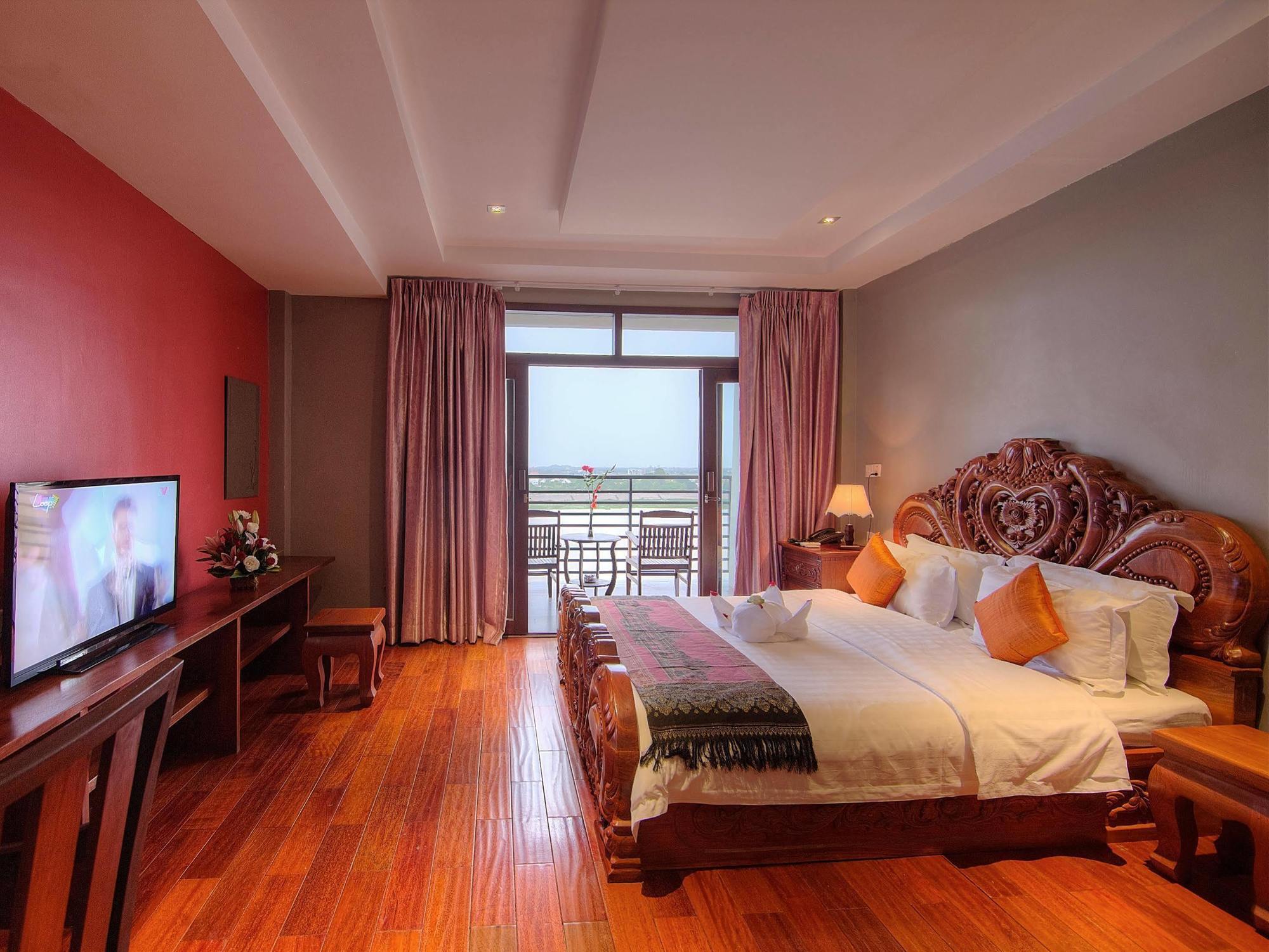 Le Grand Mekong Hotel Phnom Penh Exterior photo